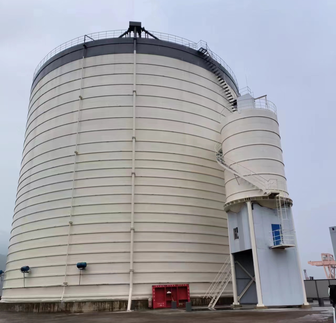 石景山10万吨水泥钢板库